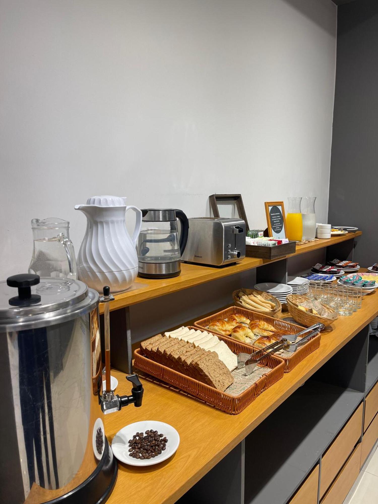 Urquiza Suites Salta Eksteriør billede